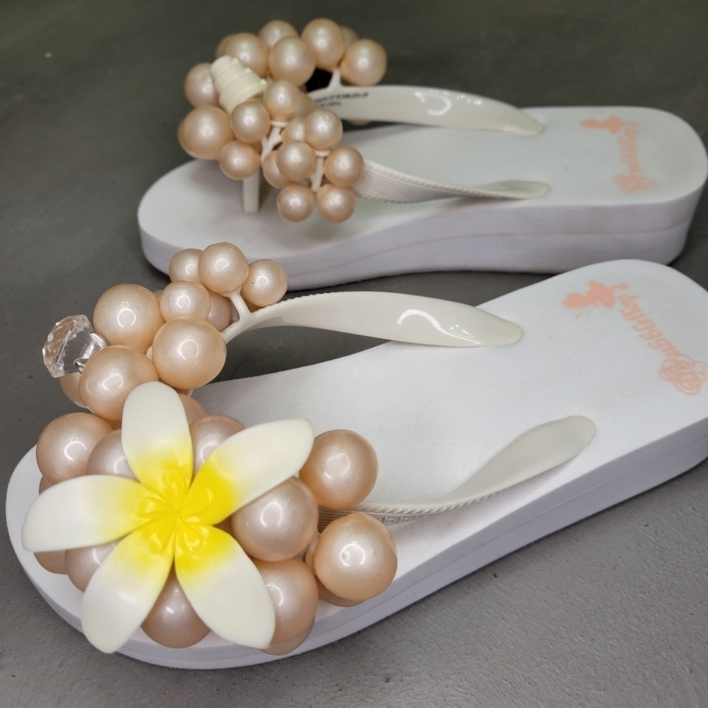 💍💎Platform Wedding Bridal Flipflops Women Size 6 [EUC] with Bubbles - Picture 5 of 17